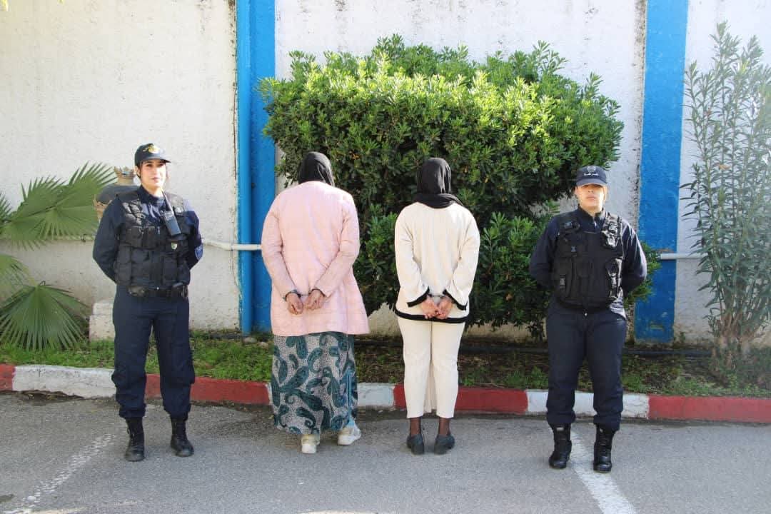 توقيف امرأتان ظهرتا في فيديو على “تيك توك” تهددان وتتلفظان بعباراة خادشة للحياء