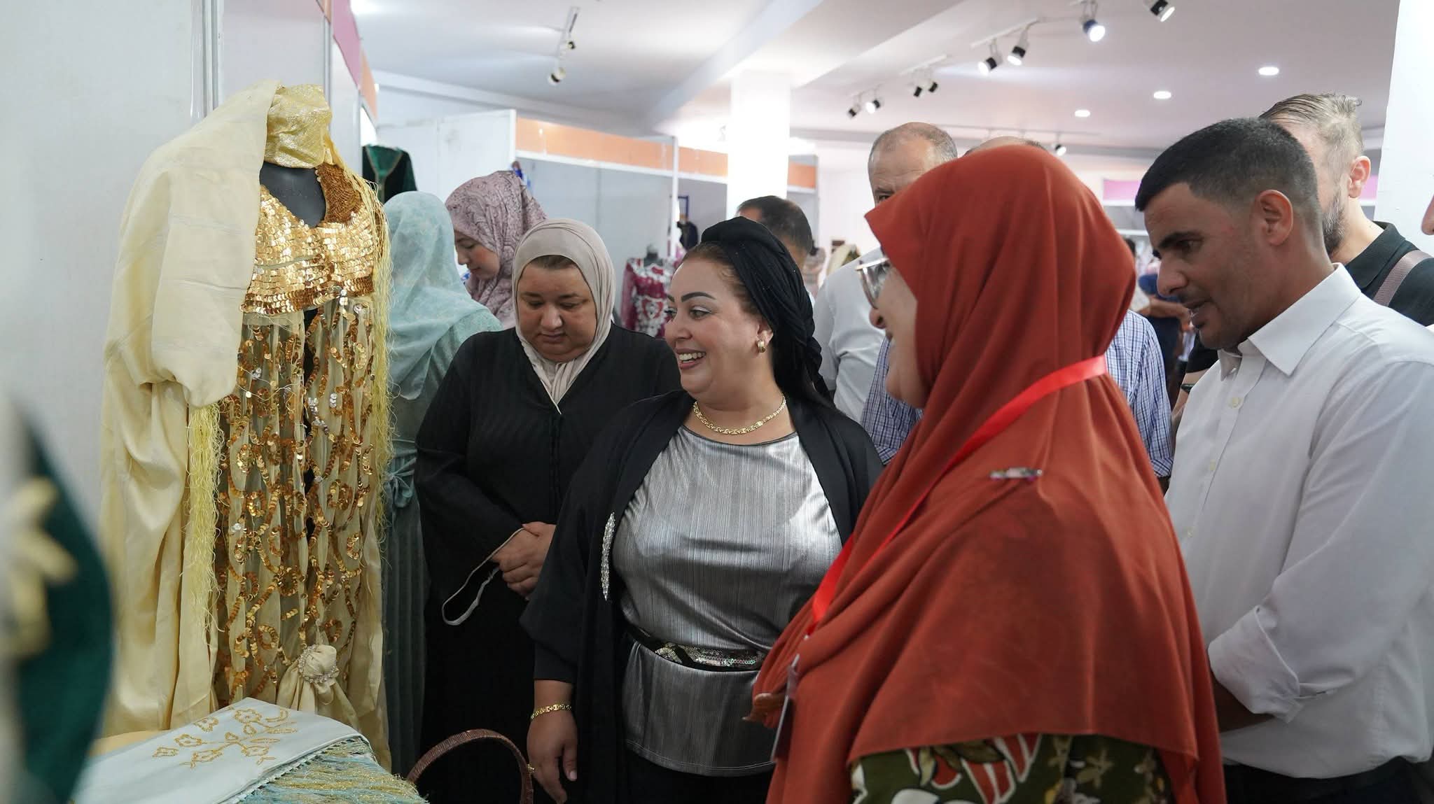 افتتاح أيام الصناعة التقليدية والحرف بمستغانم