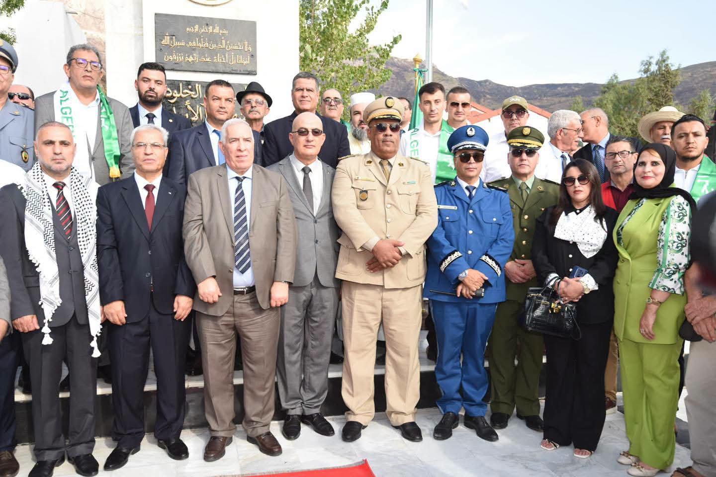 وزير المجاهدين يشرف على مراسم الاحتفال بالذكرى المزدوجة لهجومات الشمال القسنطيني ومؤتمر الصومام