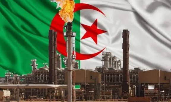 إنتاج الجزائر من الغاز الطبيعي يرتفع إلى أعلى مستوى منذ ثلاث سنوات