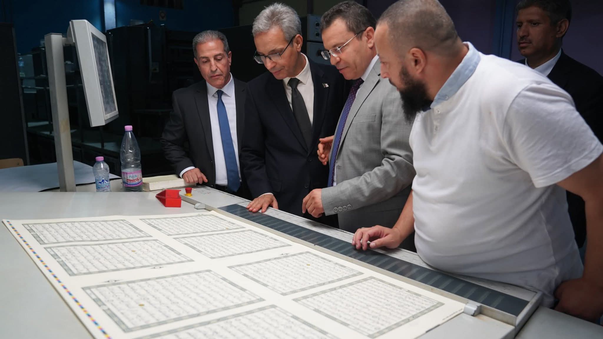 وزير الثقافة يدعو لأعلى درجات الجاهزية لإنجاح صالون الكتاب “سيلا 2025”