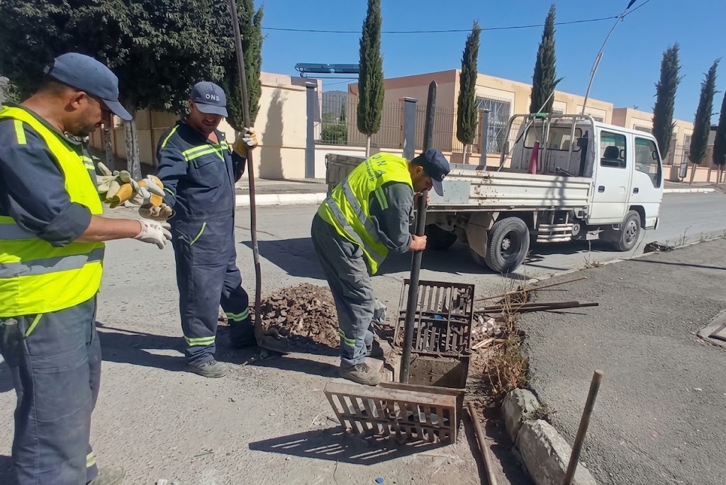 إجراءات استباقية تحسبًا للتقلبات الجوية