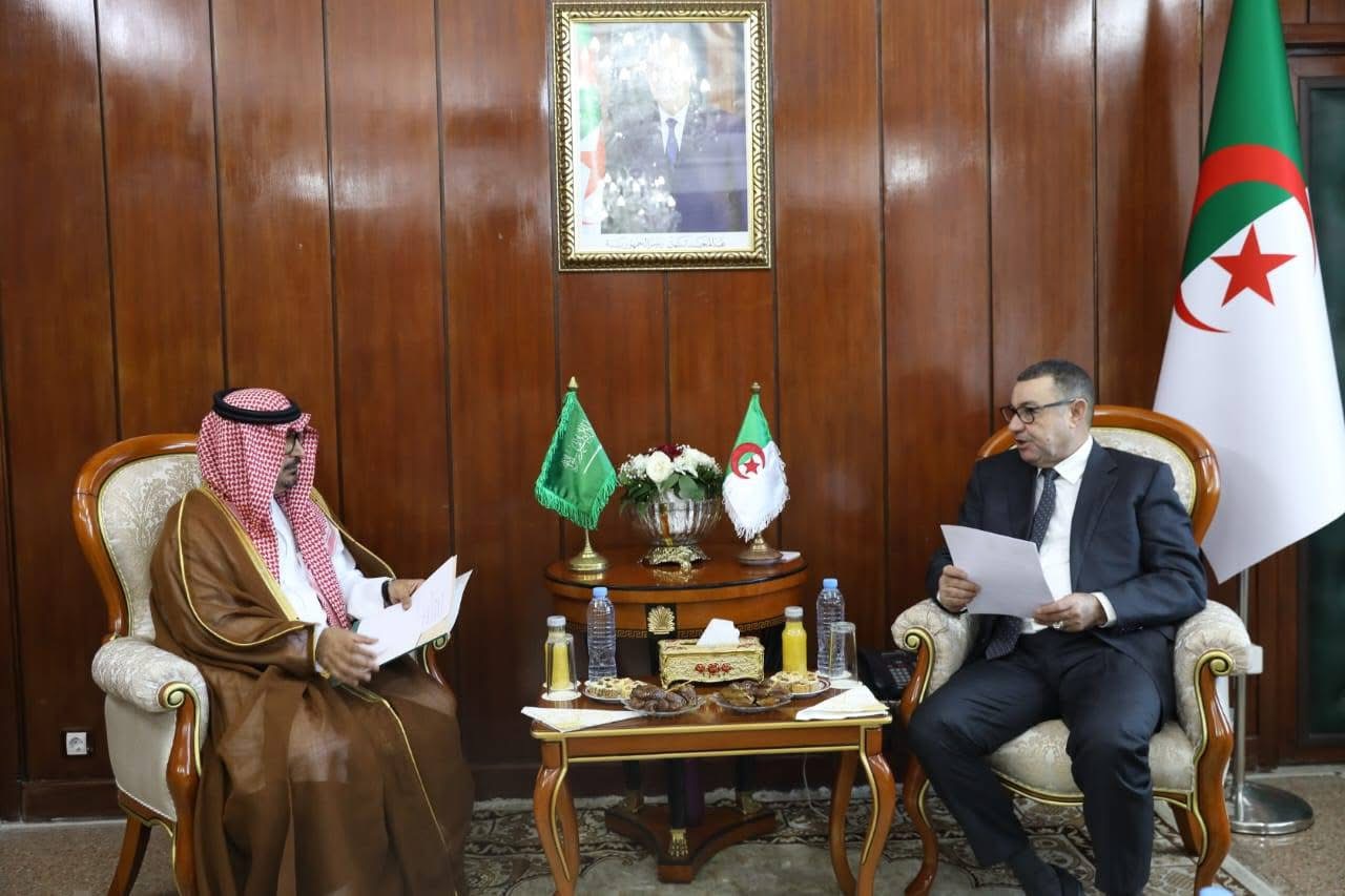 سعيود يستقبل السفير السعودي لبحث التعاون الثنائي