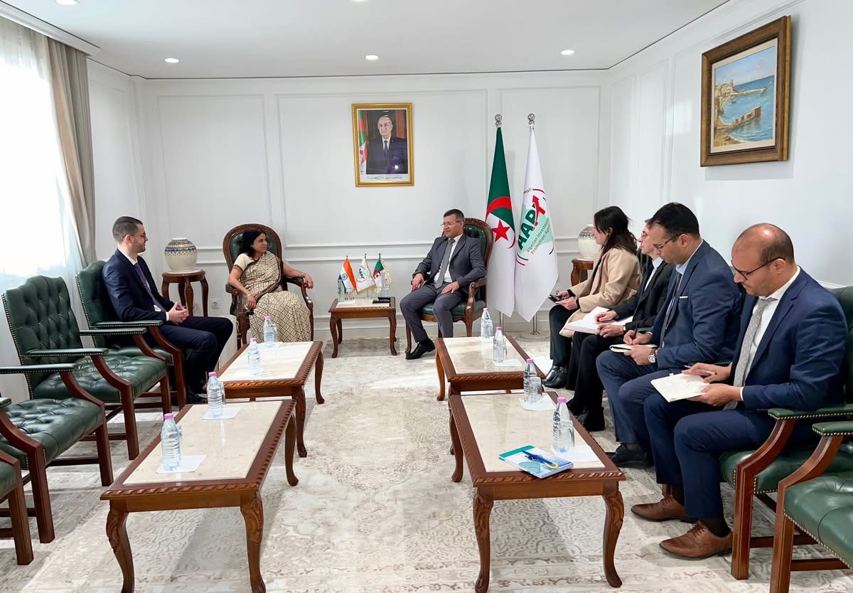 الوكالة الجزائرية لترقية الاستثمار تبحث تعزيز الشراكة مع الهند في مجال الاستثمار