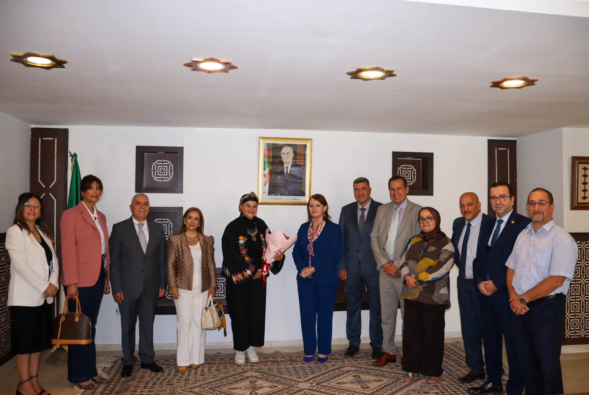 وزيرة السياحة تكرم الشيف “نا نورة” بعد تتويجها بالذهب في مسابقة دولية لفنون الطهي