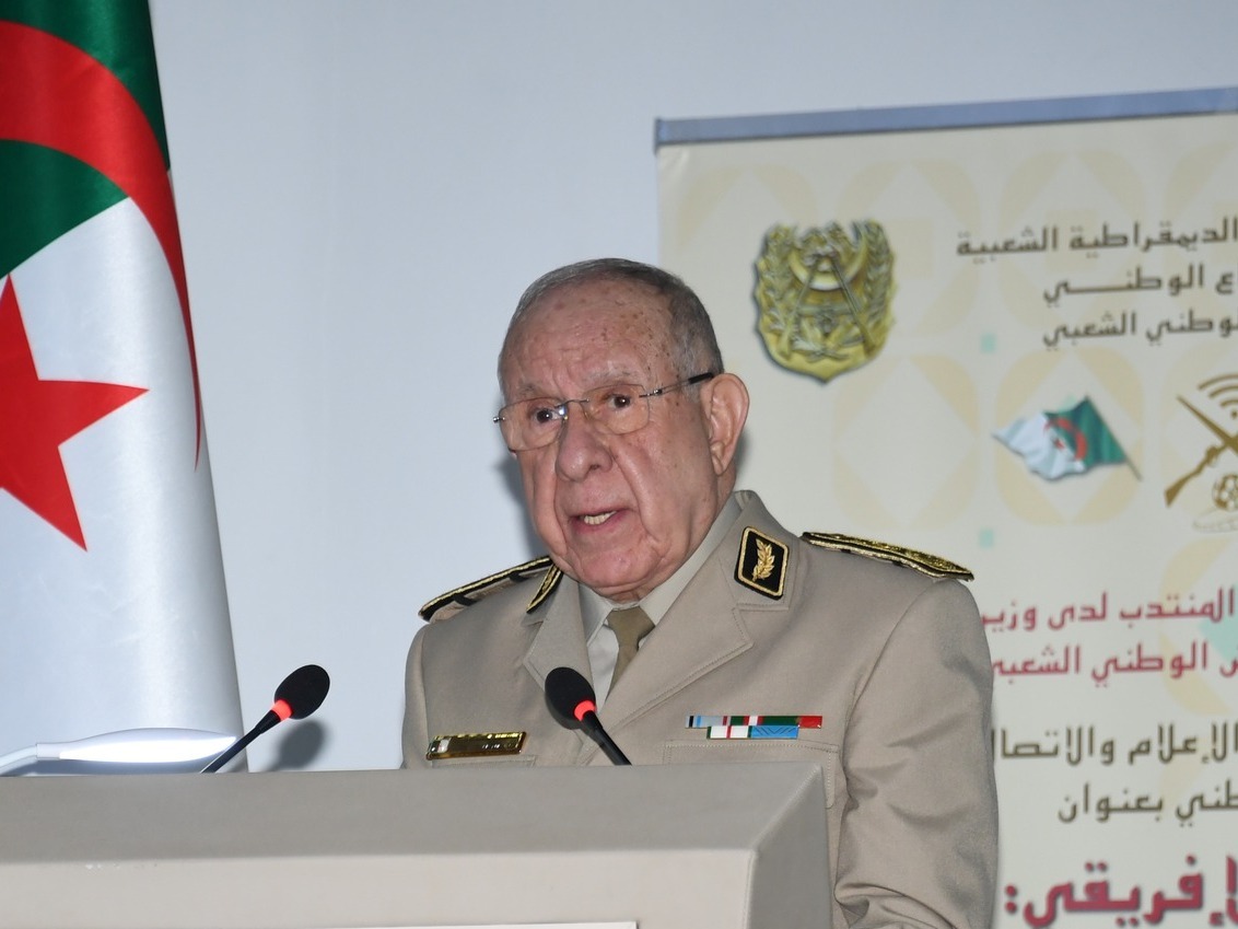الفريق أول شنقريحة يهنئ مستخدمي الجيش الوطني الشعبي بمناسبة حلول السنة الهجرية الجديدة