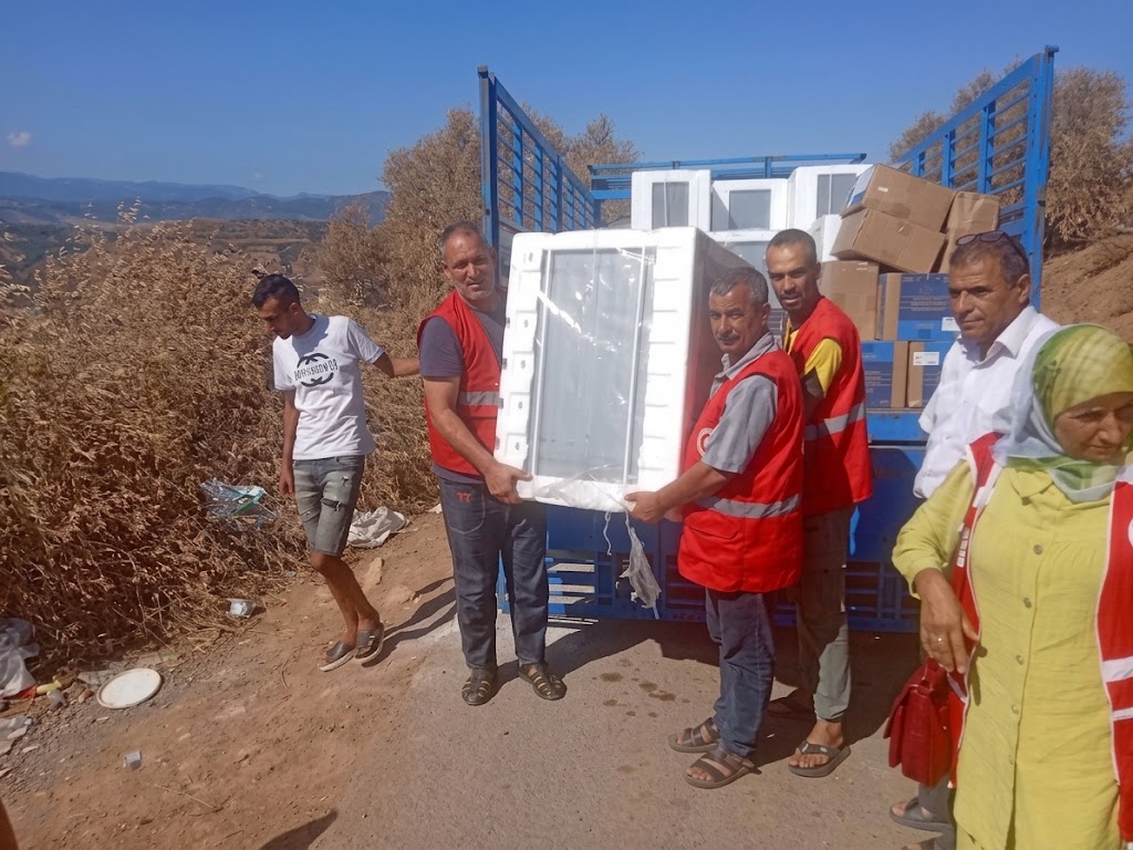 مساعدات كهرومنزلية لفائدة متضرري حرائق سكيكدة