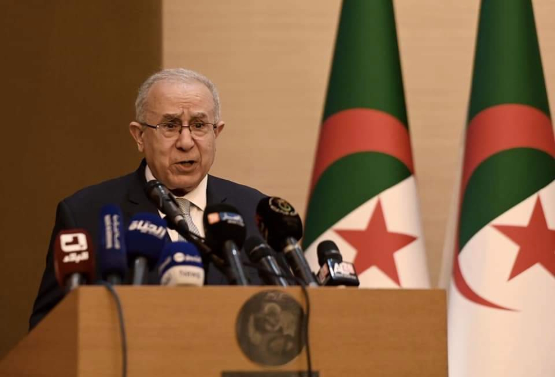 المباحثات السورية الجزائرية على القمة العربية المرتقبة في الجزائر