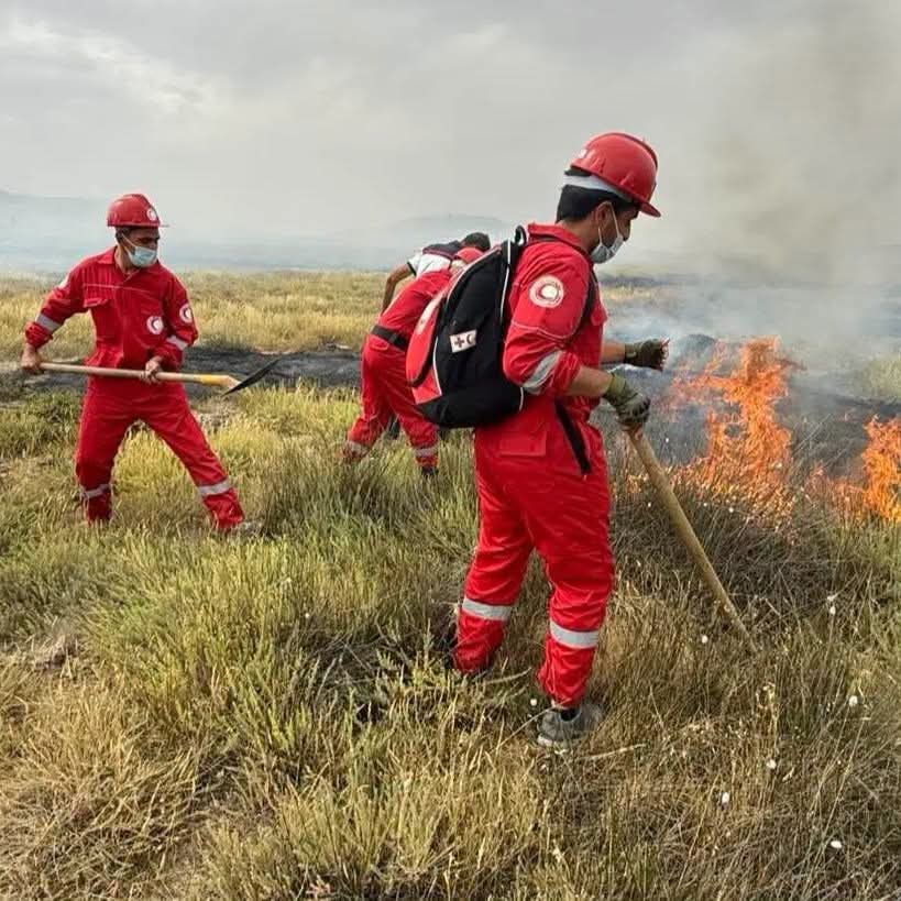 إخماد 107 حرائق خلال 24 ساعة واستمرار مكافحة 31 بؤرة عبر 15 ولاية