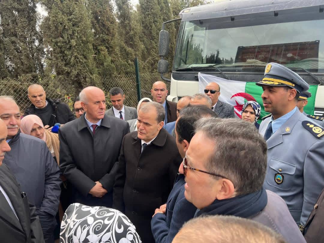 انطلاق تصدير الورق الحراري من تلمسان إلى تونس