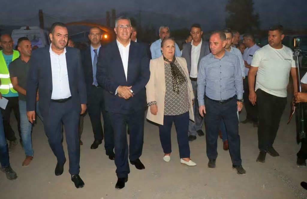 وزير الري يقف على إصلاح عطب قناة الضخ بالبويرة ويطمئن بعودة المياه تدريجيًا