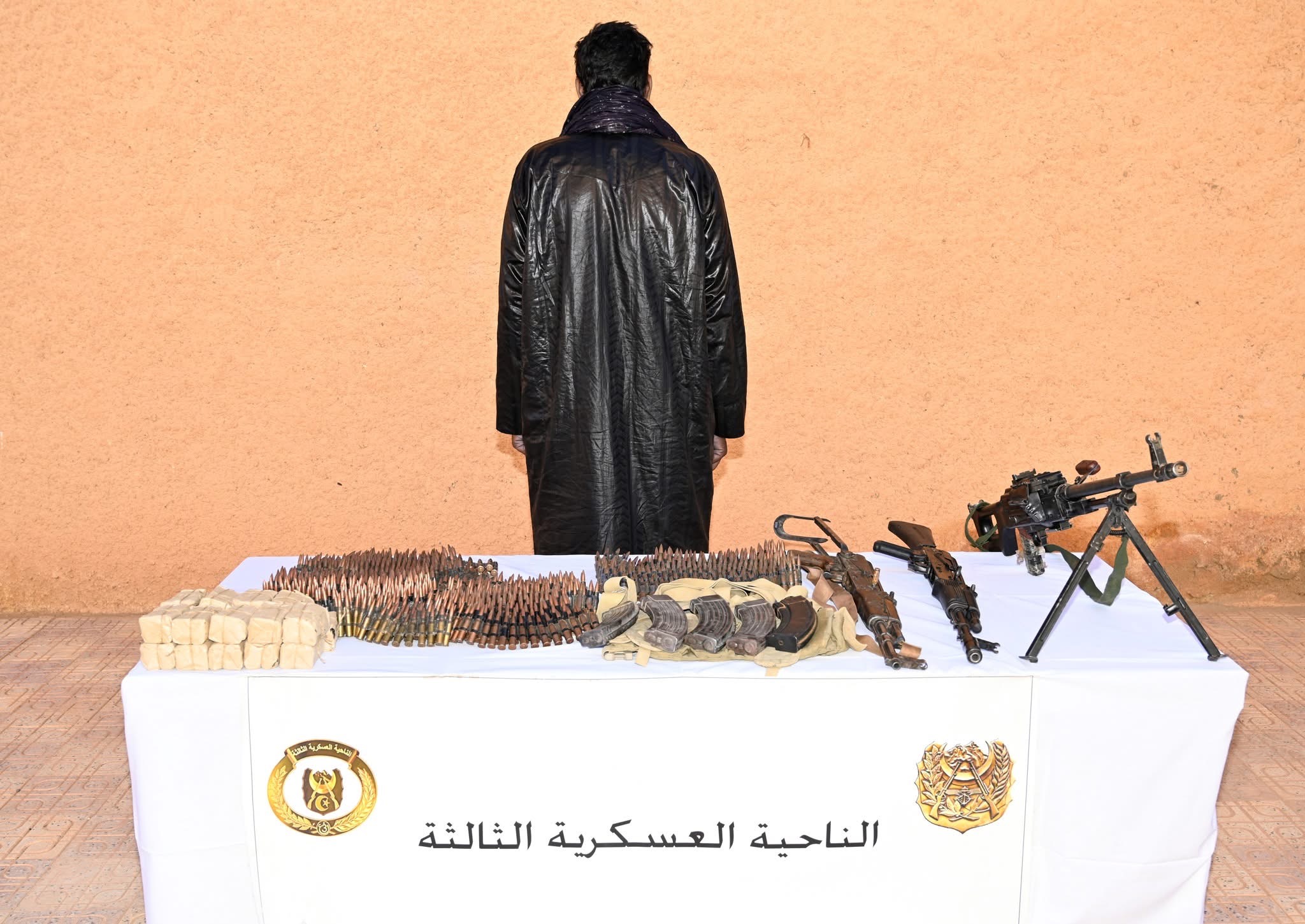 وزارة الدفاع الوطني: استسلام إرهابيين وإحباط تهريب المخدرات والذهب