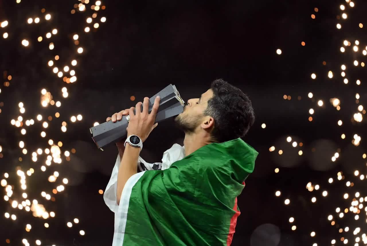 العداء الجزائري جمال سجاتي يرتقي إلى المركز الثاني عالميا في سباق 800 متر