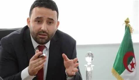 تأجيل محاكمة الوزير السابق ضيافات وأفراد عائلته
