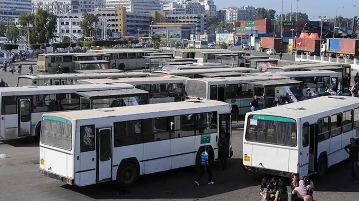 رئيس الجمهورية يأمر بسحب كل حافلات نقل المسافرين المتهالكة من الحظيرة الوطنية