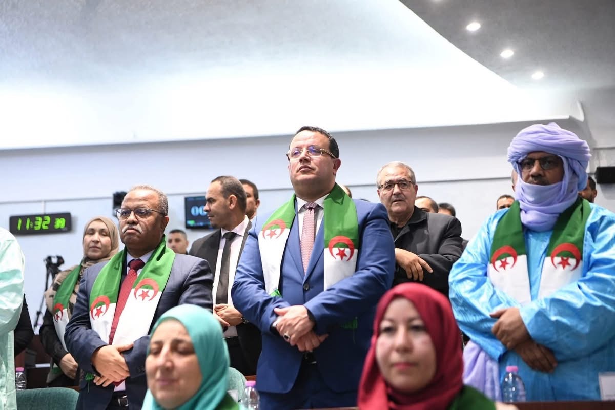 التجمع الوطني الديمقراطي يرحب بتصويت البرلمان على قانون تجريم الاستعمار