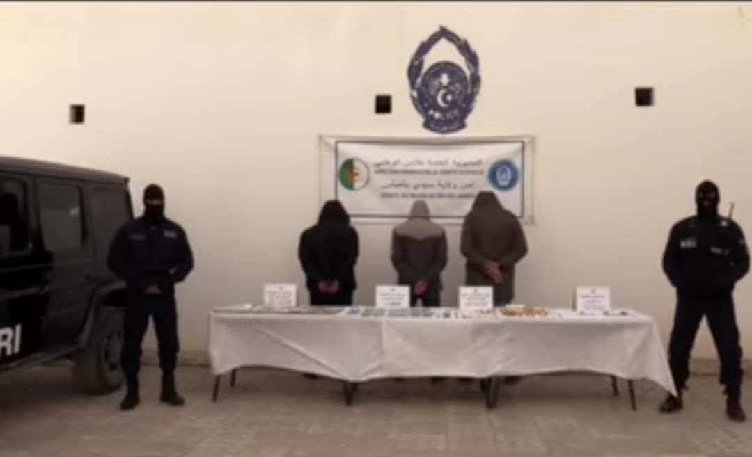 سيدي بلعباس: الإطاحة بشبكة دولية لتبييض الأموال وحجز عائدات إجرامية فاقت 6.6 مليار سنتيم