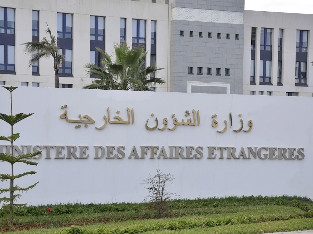 الجزائر تقرر قطع علاقاتها الدبلوماسية مع دولة الإمارات العربية المتحدة