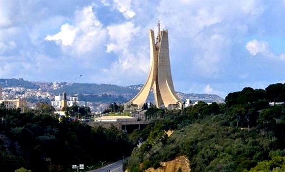 الجزائر تحتضن أشغال المؤتمر الـ36 للاتحاد البرلماني العربي يومي 26 و27 مايو