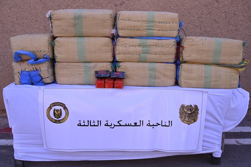 بعد القضاء على (03) مهربين مسلحين مغاربة.. حجز 280كلغ من الكيف المعالج