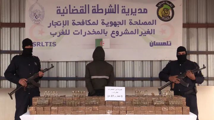 تلمسان: ضبط أزيد من 01 قنطار كيف معالج مصدره المغرب