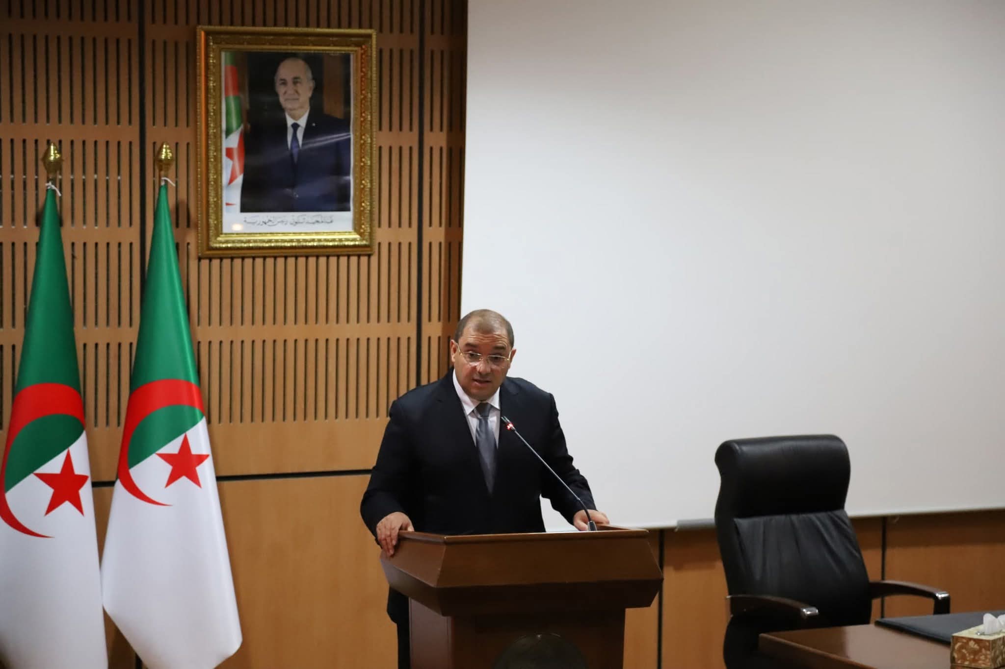 نجاح لافت للمحبوسين في البكالوريا… ووزير العدل يشيد ببرامج الإدماج