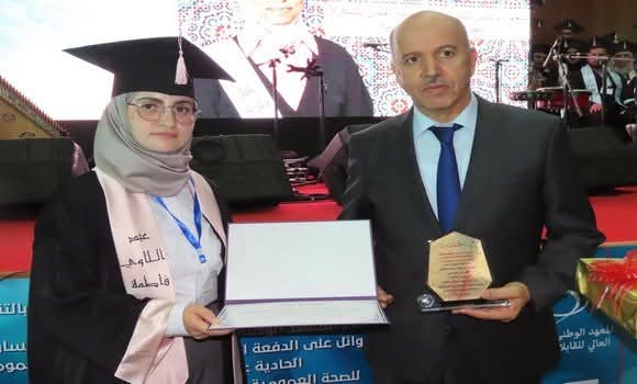 سايحي يكرّم المتفوقين في التكوين شبه الطبي ويؤكد التزام القطاع بتعزيز الكفاءات