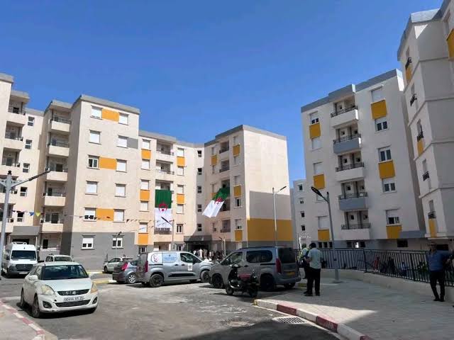 ترحيل 219 عائلة من الشاليهات إلى سكنات جديدة ببومرداس