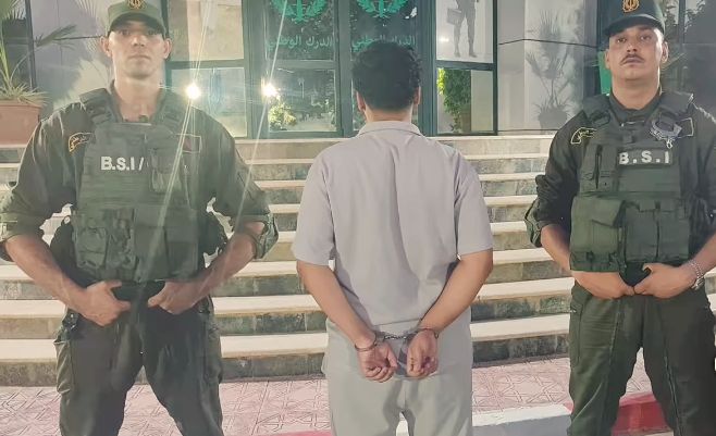 توقيف صانع محتوى نشر فيديو يتضمن خطابا للكراهية والتمييز