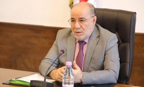 بلمهدي يُشيد بنجاح موسم الحج ويثمن تتويج الجزائر بالجائزة الذهبية “لبيتم”