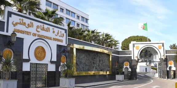 الجزائر تحتضن أعمال مجلس وزراء الدفاع ولجنة رؤساء الأركان لدول شمال إفريقيا