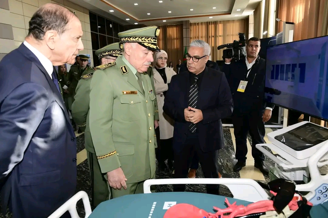 افتتاح الأيام الطبية الجراحية الأولى بمستشفى الأم والطفل للجيش