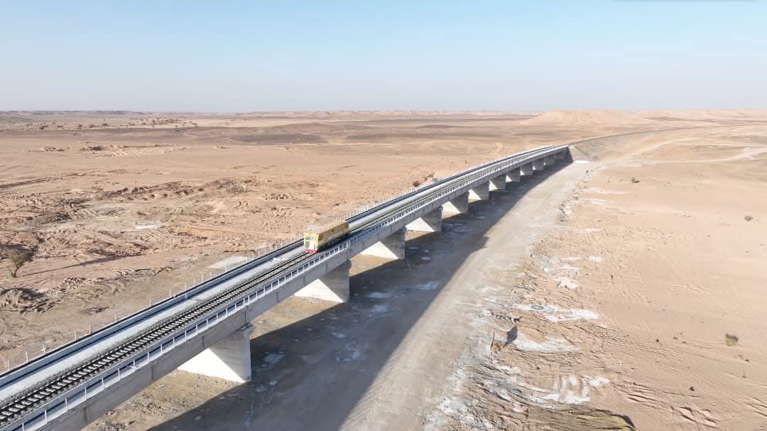 الشروع في إنجاز خط السكة الحديدية الرابط بين ولايات الأغواط وغرداية والمنيعة شهر سبتمبر القادم