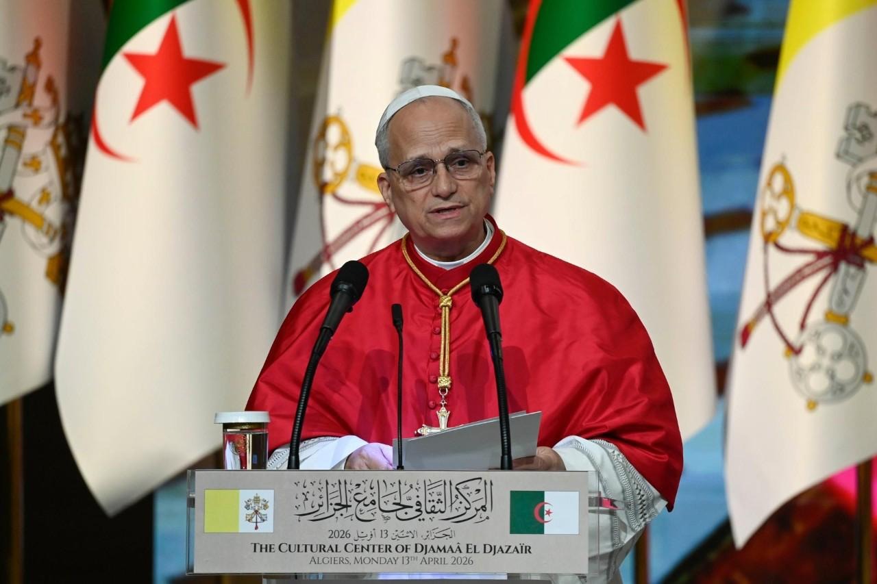 البابا ليون الرابع عشر: الشعب الجزائري لم تهزمه المحن لأنه متجذر في قيم التضامن وتقبل الآخر