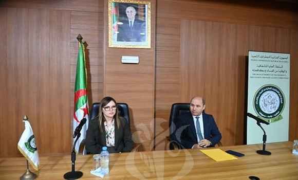 انطلاق دورة تكوينية لفائدة الإعلاميين حول دعم الصحافة الاستقصائية