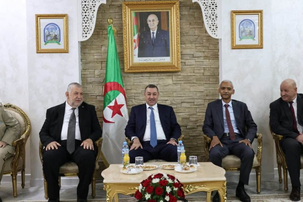 وزير الداخلية يحل ببومرداس للإشراف على تنصيب أمين بن مالك والياً للولاية