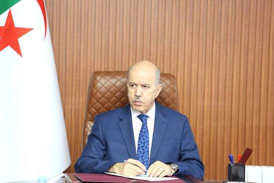 سايحي يدعو إلى تسريع رقمنة خدمات الضمان الاجتماعي للفلاحين