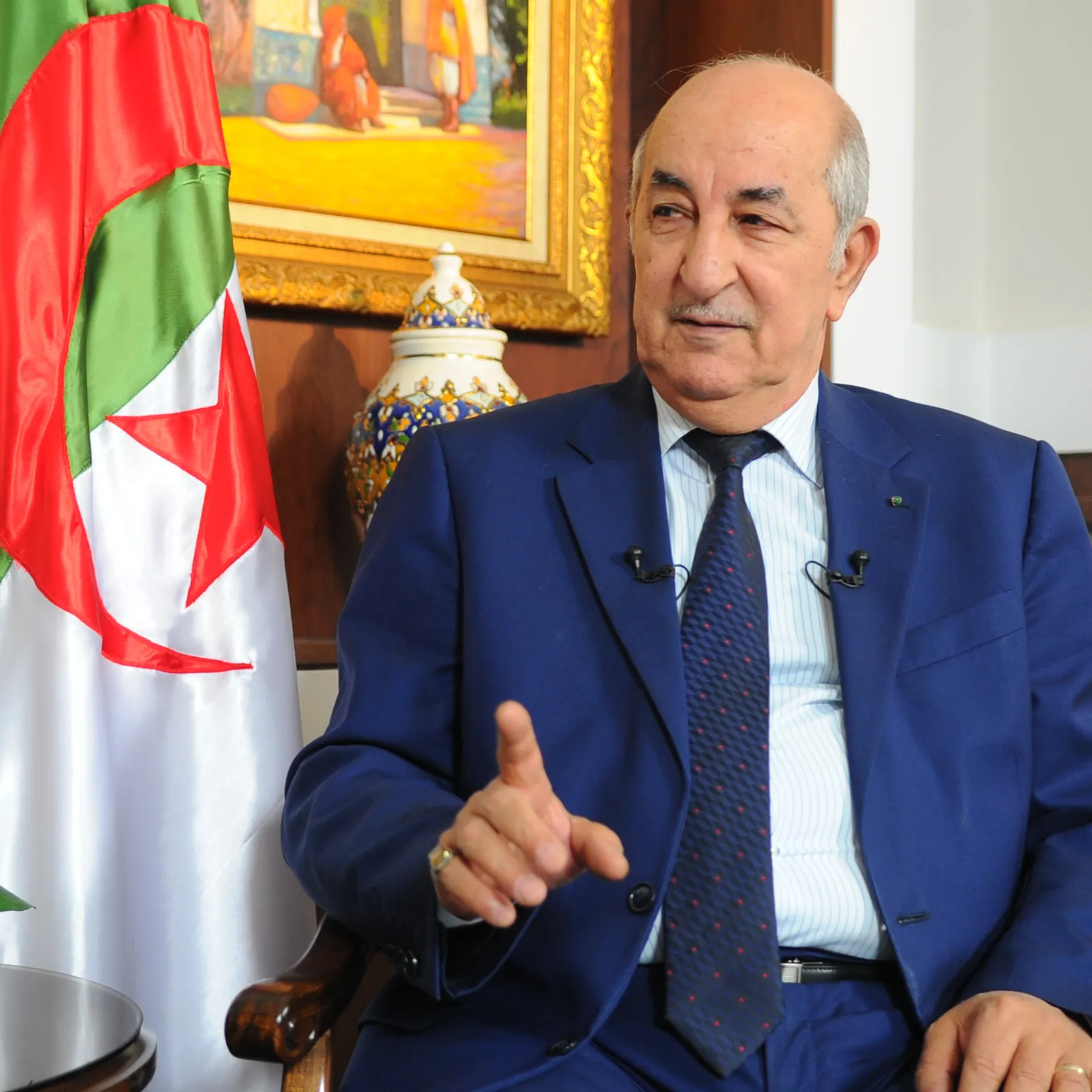 الرئيس تبون: “قرار تأميم المحروقات كان تحديا جريئا لتكريس استقلالنا الإقتصادي”