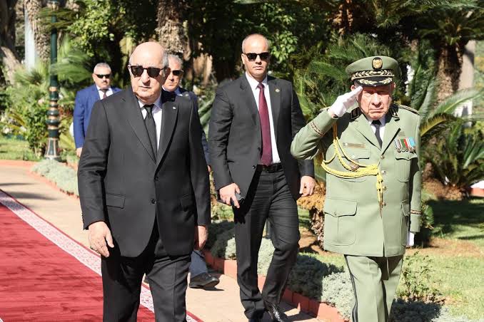 رئيس الجمهورية يُكرّم متقاعدي ومعطوبي الجيش الوطني الشعبي