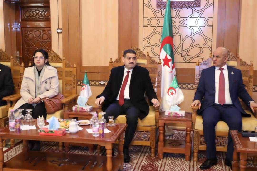 وزير الري ووزيرة التجارة الداخلية في زيارة عمل لولاية الوادي