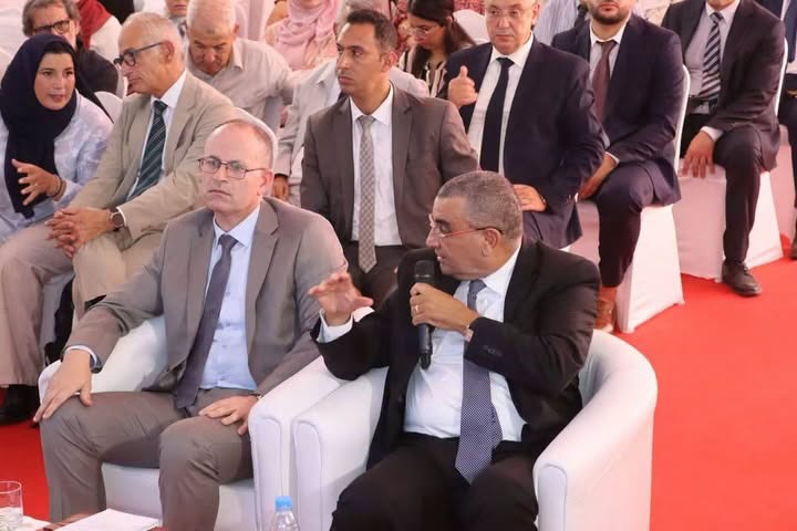 جلاوي يتابع الدراسات التقنية لتوسعة ميناء جن جن