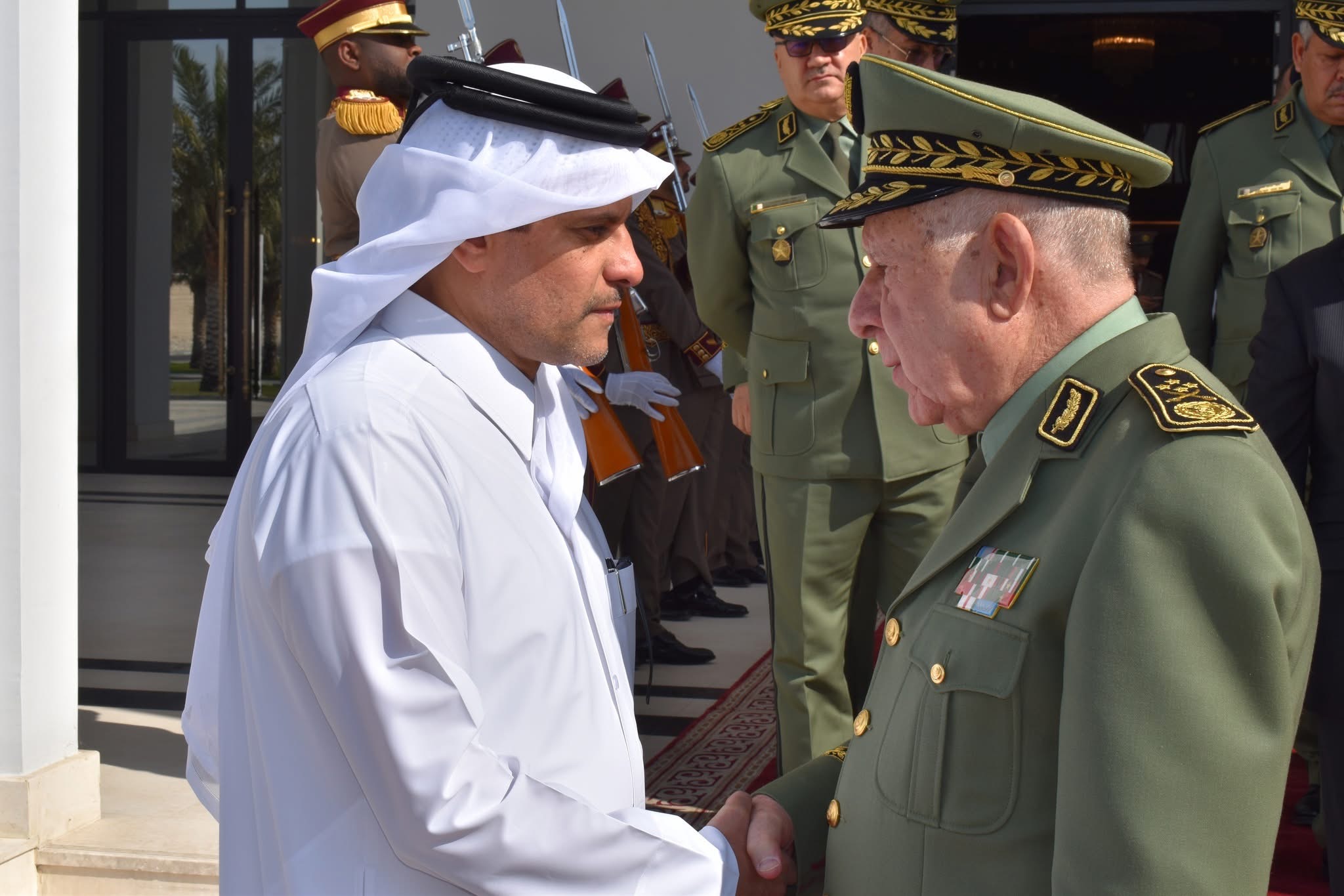 زيارة الفريق أول شنقريحة إلى قطر تتواصل لليوم الرابع