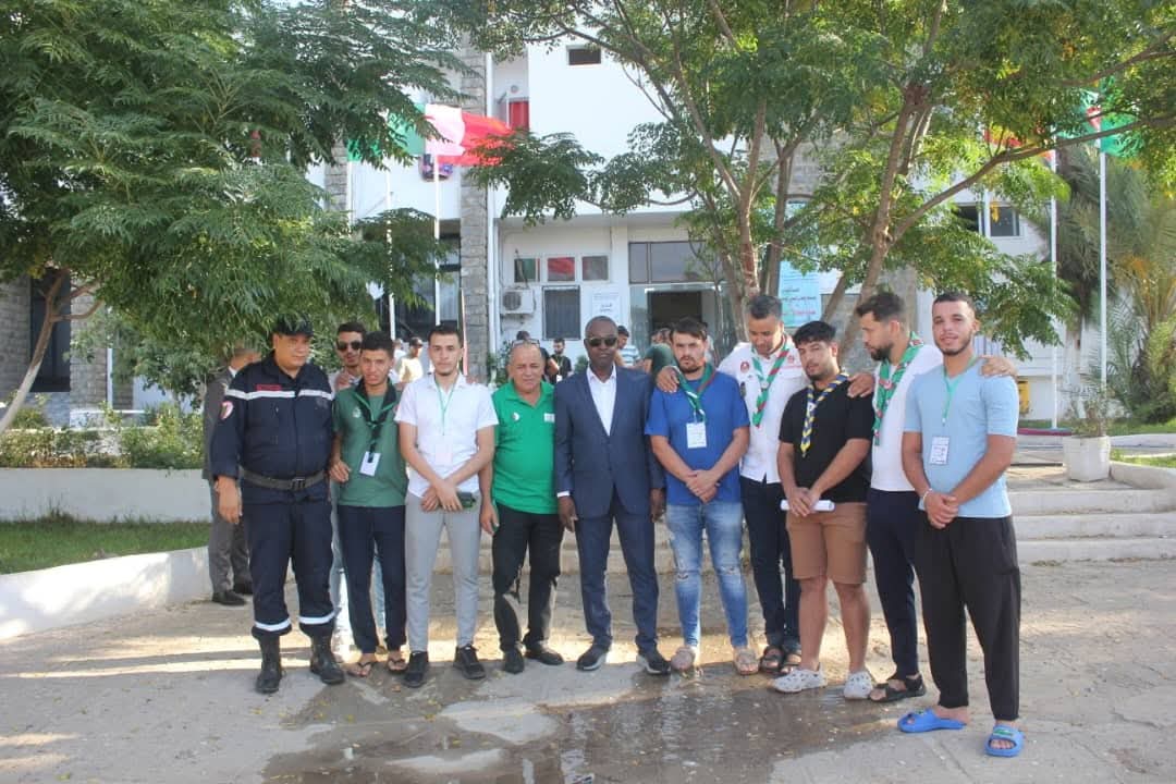 حيداوي يزور المخيم التكويني لإدماج الشباب المتعافين من الإدمان في الحياة الاجتماعية بزرالدة
