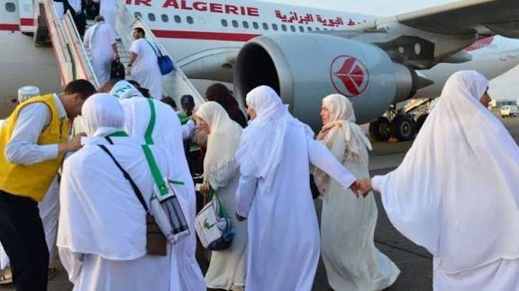 بلمهدي يكشف تفاصيل وضعية الحجاج الجزائريين بالبقاع المقدسة
