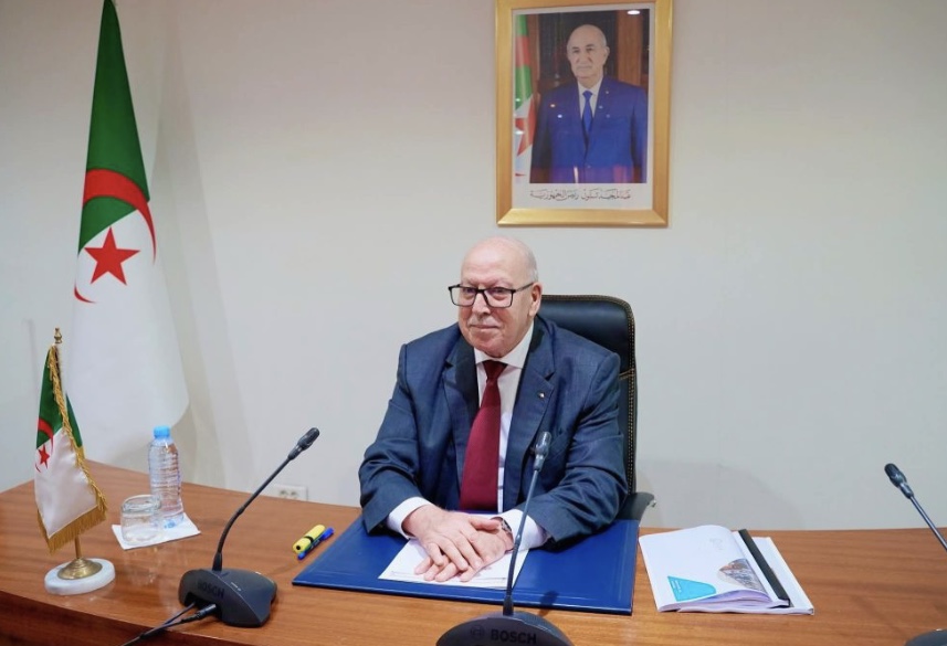 وزير الصناعة في زيارة عمل وتفقد لولاية أدرار