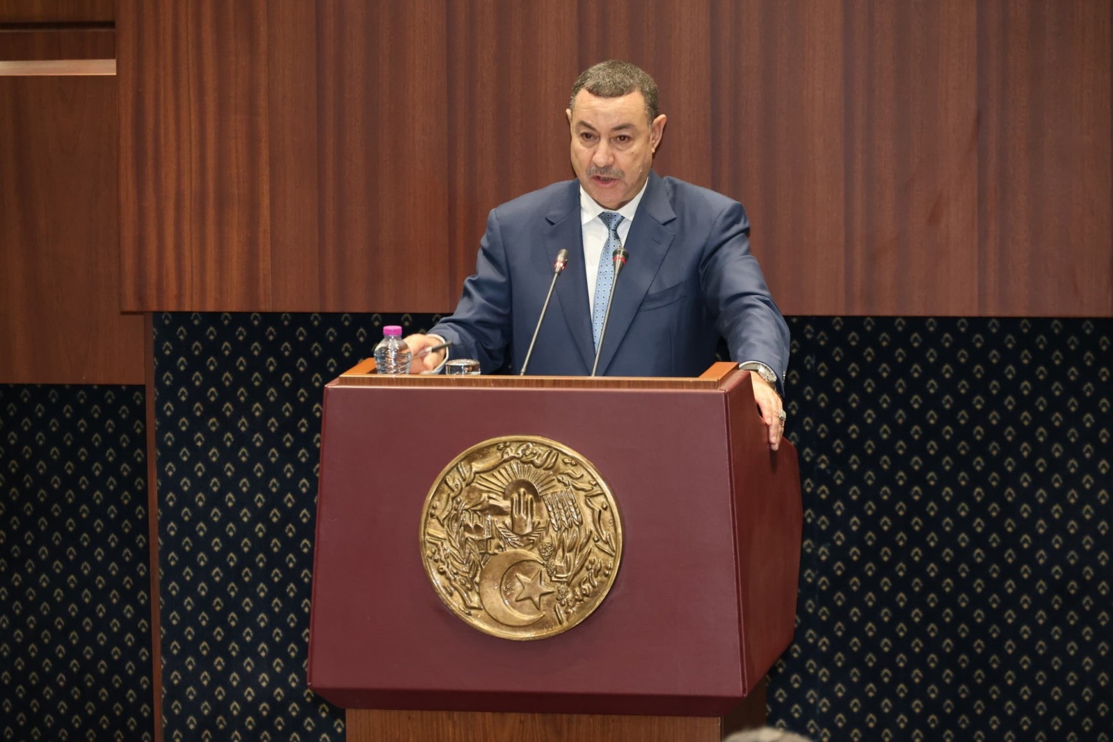 سعيود: الحكومة تولي اهتماما بالغا لظاهرة التسوّل بالأطفال
