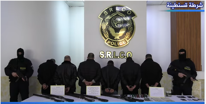 قسنطينة: الإطاحة بشبكة تنشط في استيراد والمتاجرة بالأسلحة