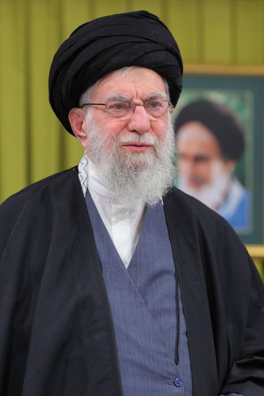 إيران تعلن استشهاد المرشد الأعلى علي خامنئي