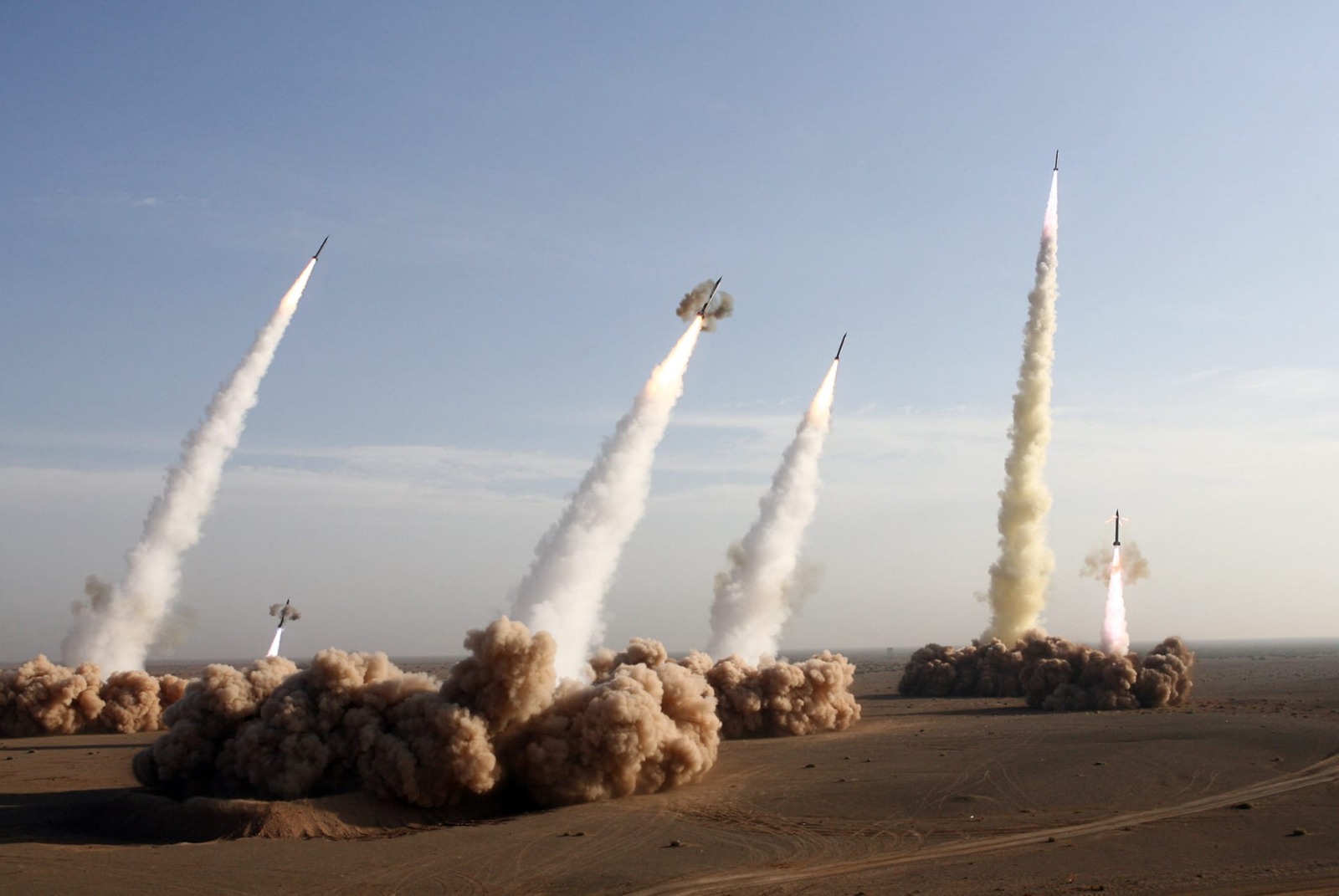 إيران: أمريكا تتفاوض مع نفسها