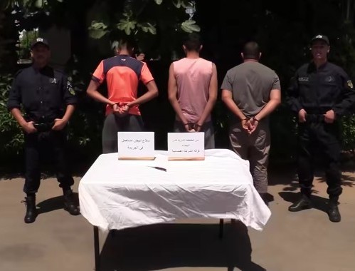 توقيف أب وابنيه متورطين في قتل سائق سيارة أجرة ببرج البحري بالعاصمة